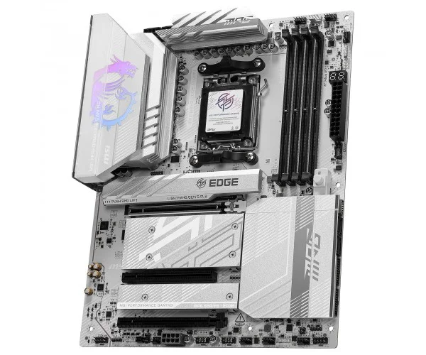 CM MSI MPG B850 EDGE TI WIFI (4/6)